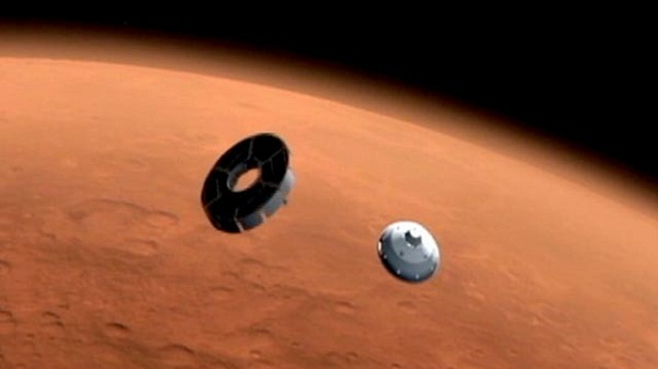 NASA'nın gözlem aracı ''Curiosity'' Mars yüzeyine inişini gerçekleştirdi