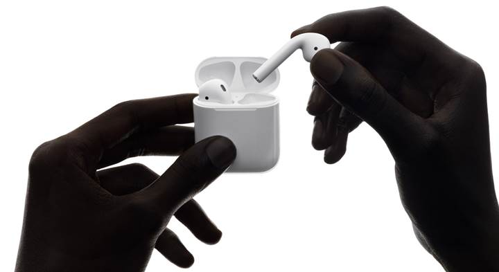 Apple, AirPods ile kablosuz kulaklıklarda yeni bir dönemin kapılarını açıyor