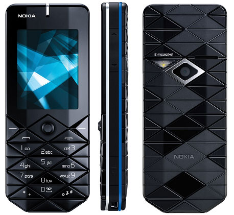  NOKIA 7500 PRISM ARIYORUM !!!