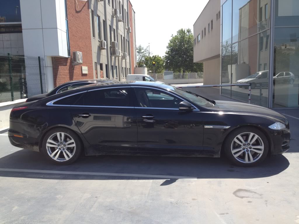  2012 Jaguar XJ/L incelemem, fotolar.