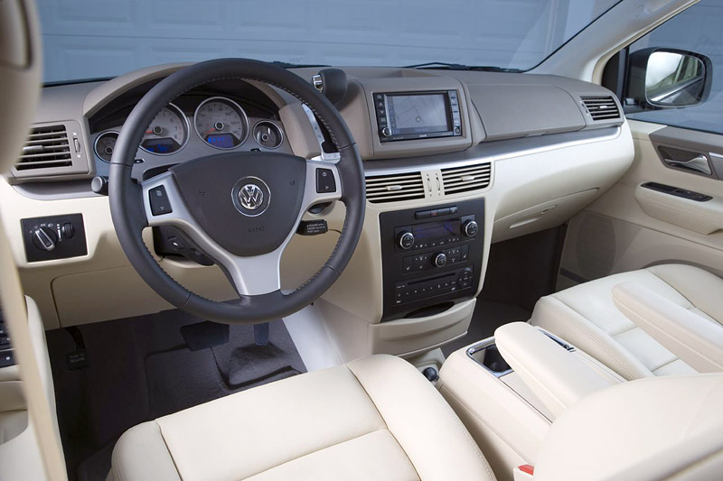  VW ROUTAN