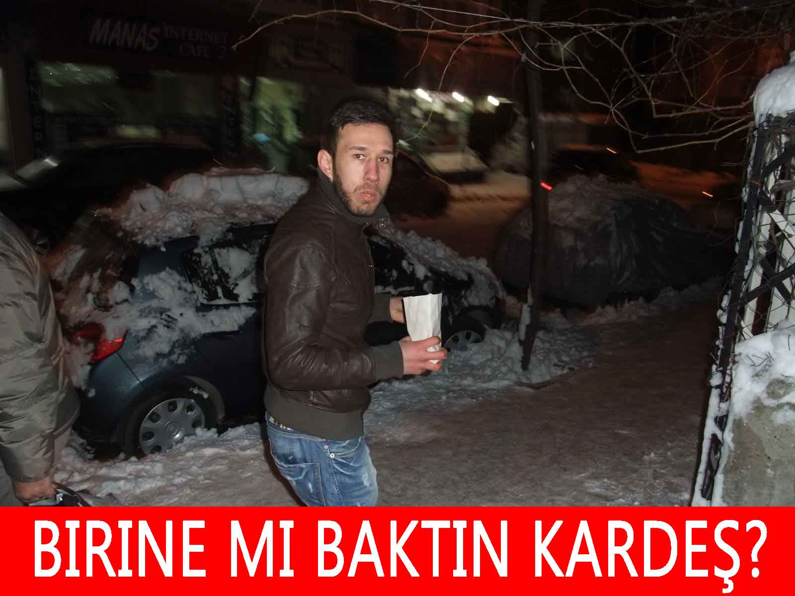  Arkadaşın resmine caps lazım yardımm !!