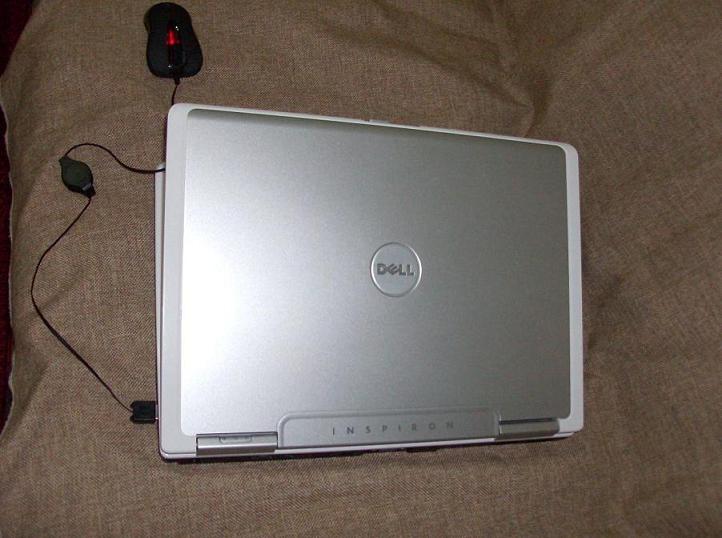  ANKARA Dell1501 cift cekirdekli notebook 650YTL