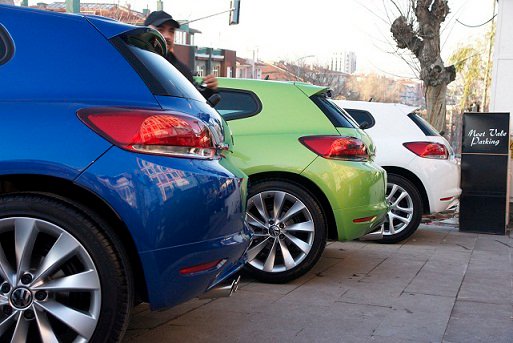  VW SCIROCCO ve SCIROCCO R