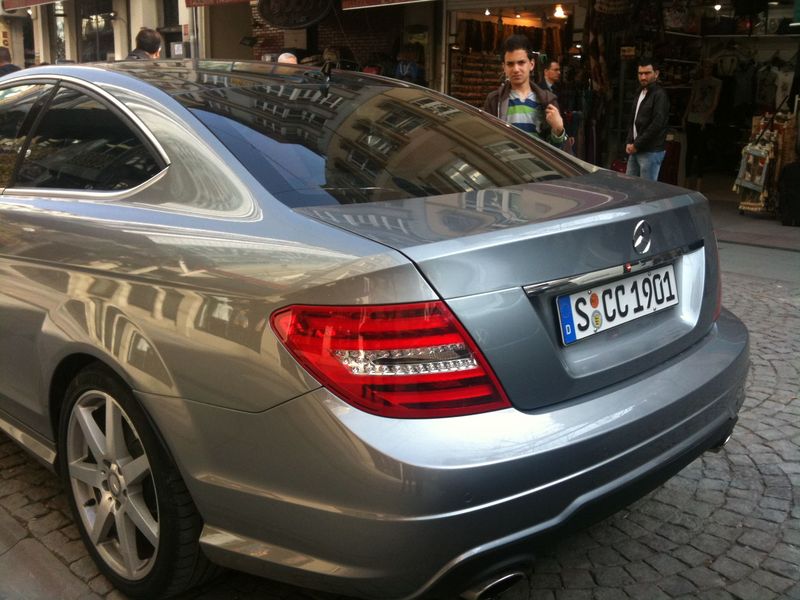  Mercedes C-Coupe İstanbul yollarında