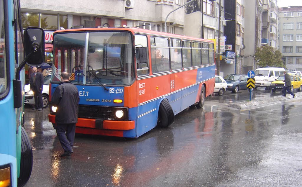  Dünyanın gelmiş geçmiş en sağlam,en güçlü otobüsü İkarus'tur