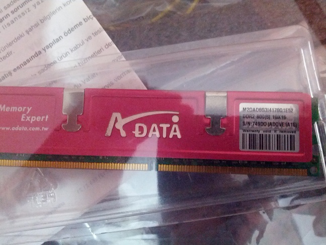  SATILIK A-DATA DDR2 800 3x1 GB CL5 RAM