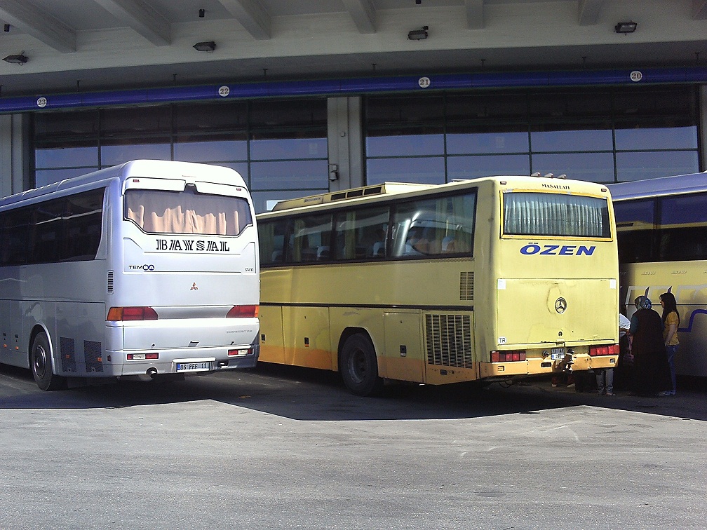  Güncel-Şehirlerarası-Otobüs-Resimleri