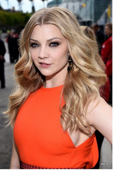  Hangi Bayan ? [Emilia Clarke vs Natalie Dormer]