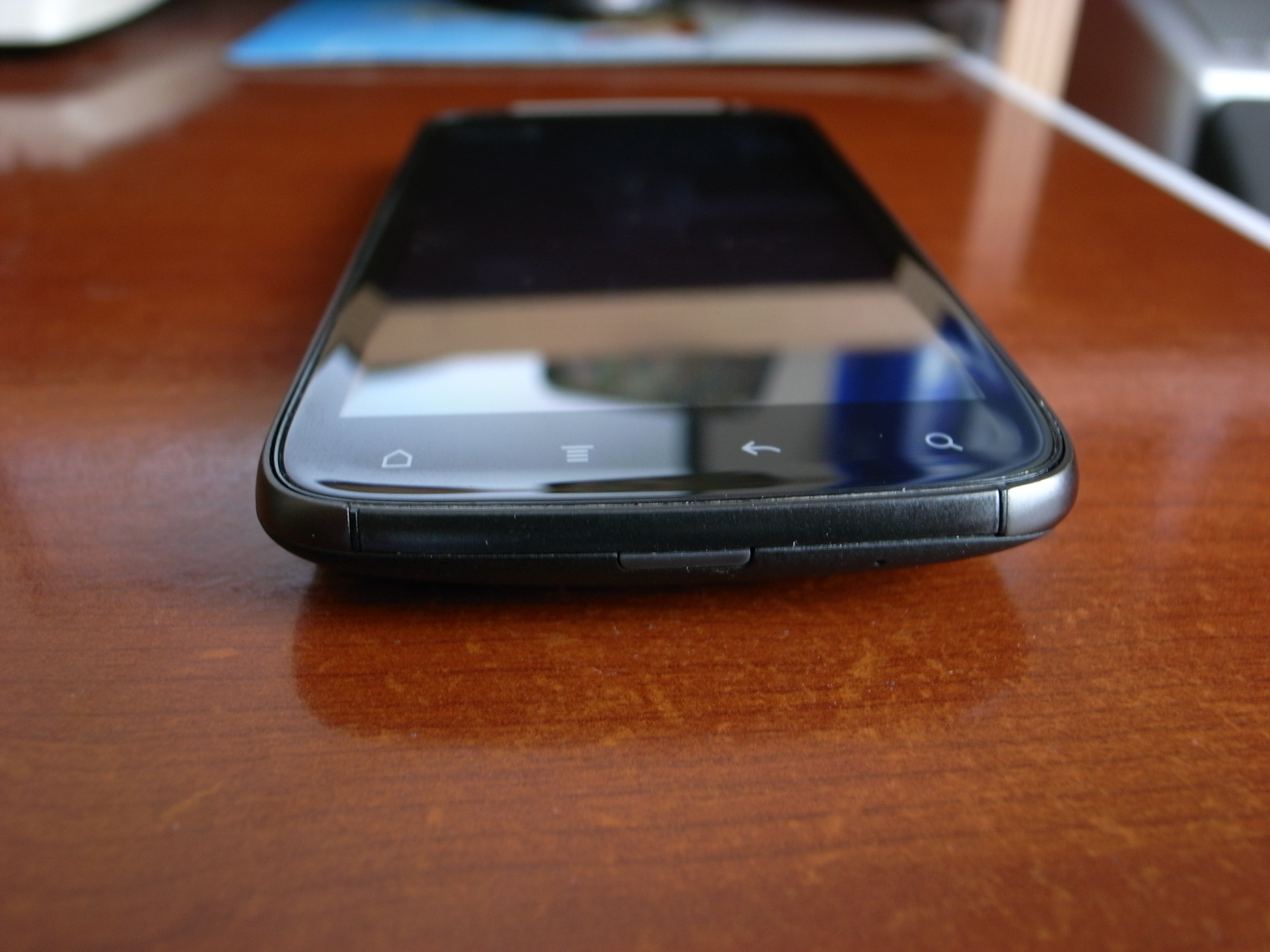  SATILDI SIFIRDAN FARKSIZ VODAFONE BRIGHTSTAR GARANTİLİ HTC SENSATION