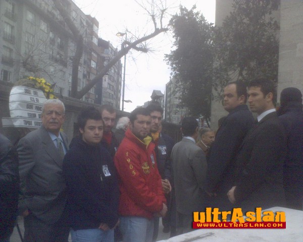  'Sarı Naci' vefat etti !