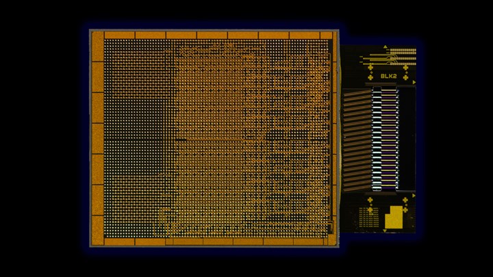 Intel dünyanın ilk optik ara bağlantısını tanıttı: Bir devrimin eşiğindeyiz