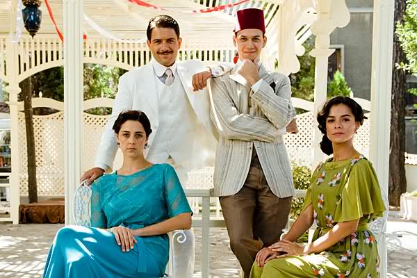  DELİ SARAYLI [Show Tv - Muhteşem Oyuncu Kadrosu]