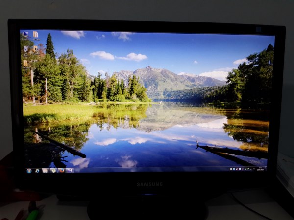  Acil Satılık Samsung Monitör LCD 21,5 INC 2233SN Plus