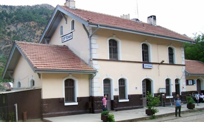  Ülkemizden tarihi tren istasyonları ve M.K Atatürk'ün gezilerinde kullandığı vagon
