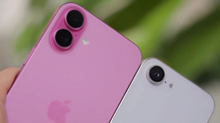 iPhone 16e ve iPhone 16 yan yana görüntülendi: İşte tasarımı