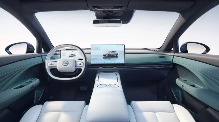 Tesla Model S’in uygun fiyatlı alternatifi Nissan N7 küresel pazara açılıyor