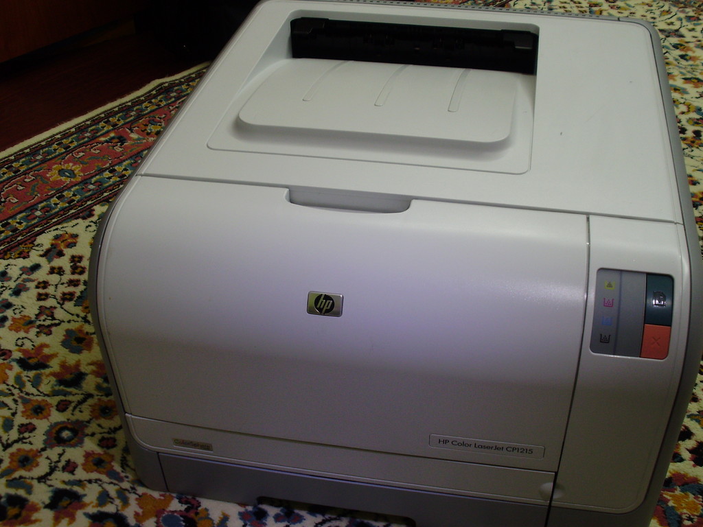  Satılık HP Color LaserJet CP1215 Yazıcı + Takım Toner