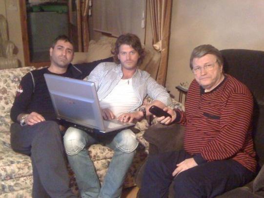  Kıvanç Tatlıtuğ'un Laptopu...