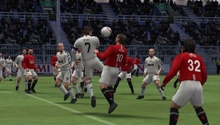  psp deki pes 2009 en azından pc deki pes6 kadar varmı kalitesi