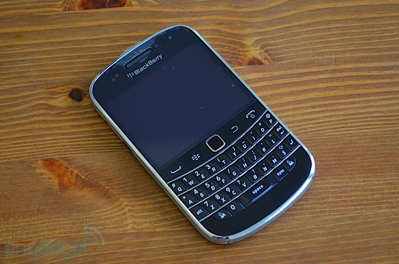 Huzurlarınızda yeni BlackBerry Bold 9900/9930 Touch