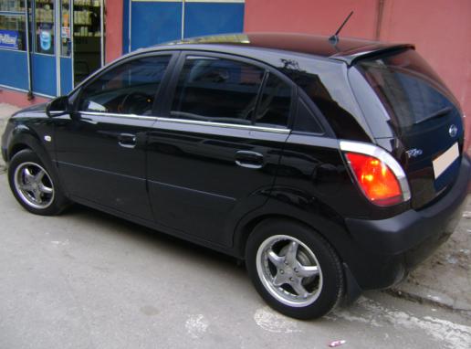  KIA RIO CRDI ALAYIM MI?