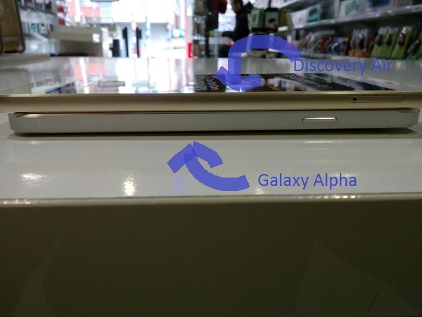  Galaxy Alpha vs. Discovery Air [İncelik Testi]