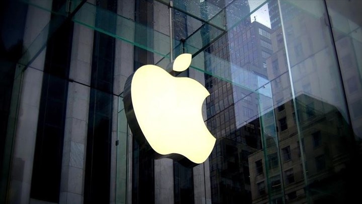 Apple’a, iPhone 12’leri şarj cihazıyla birlikte satmadığı için Çin’de dava açıldı