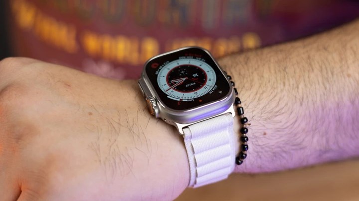 Apple Watch 8 ve Ultra modellerinde mikrofon hatası