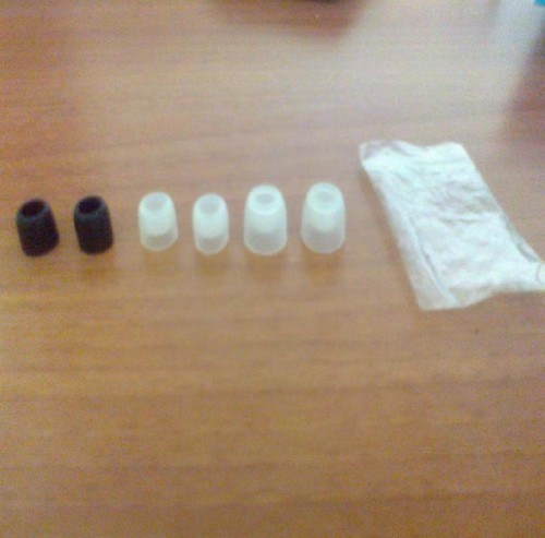 uyumlu plastik kulaklik ucu