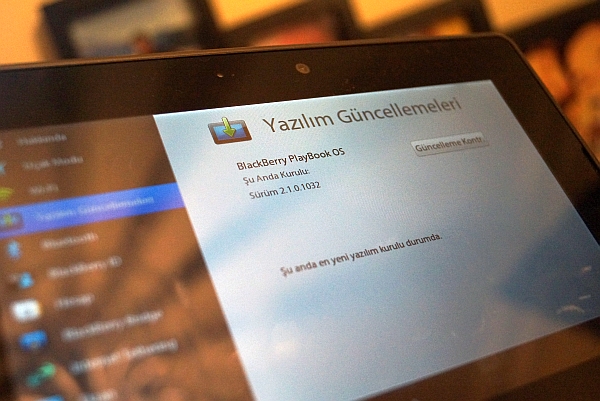 BlackBerry PlayBook'a 2.1 güncellemesi ile temel uygulamalarda portre modu eklendi