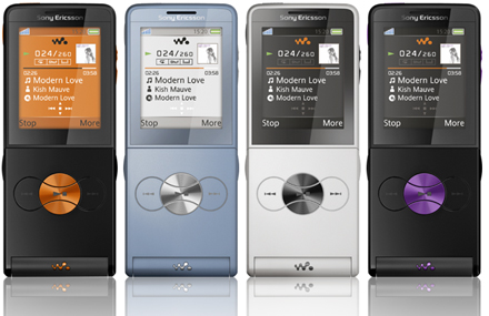  Sony Ericsson W350i nasıl bi telefon arkadaşlar ?