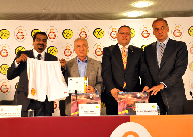  Galatasaray'ın Yeni Şort Sponsoru HCL Me Tablet