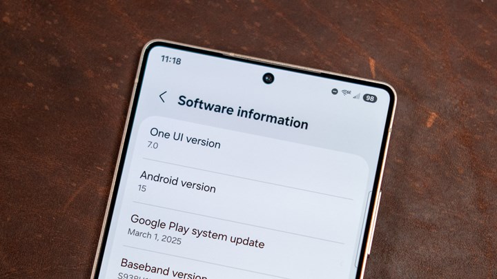 Samsung, durdurulan One UI 7 güncellemesi için özür mesajı paylaştı