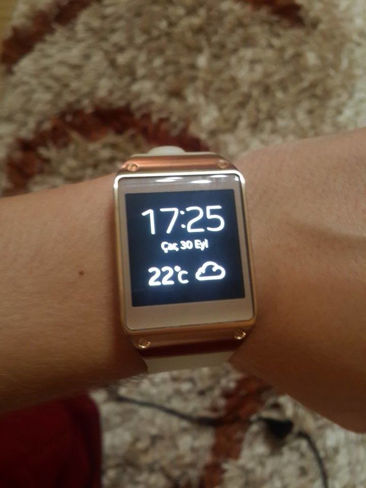  SAMSUNG GOLD GEAR SATILIK