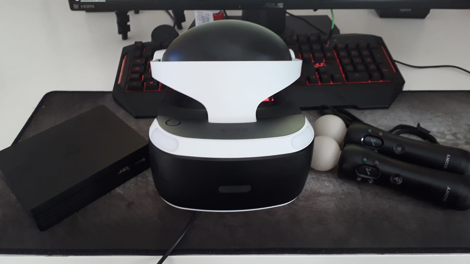Sony VR+ Yeni Nesil Kamera + 2 Move + Oyunlar (1.5 Aylık TR Garantili)