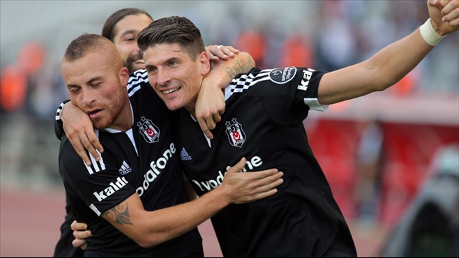  Mario Gomez: Beşiktaş Bayern Münih gibi