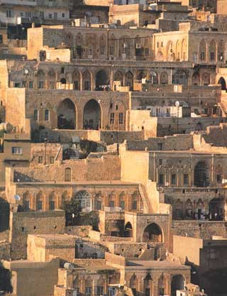  ***DH MARDİNLİLER VE MARDİN'İ SEVENLER KULÜBÜ***ANKET:MARDİNİN EN ÇOK NEYİNİ BEĞENİYORSUNUZ???