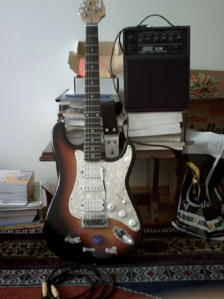  Elektro gitar & ekipman tavsiyesi (max 200YTL)