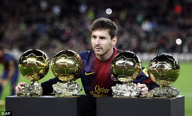  4 altın toplu Messi