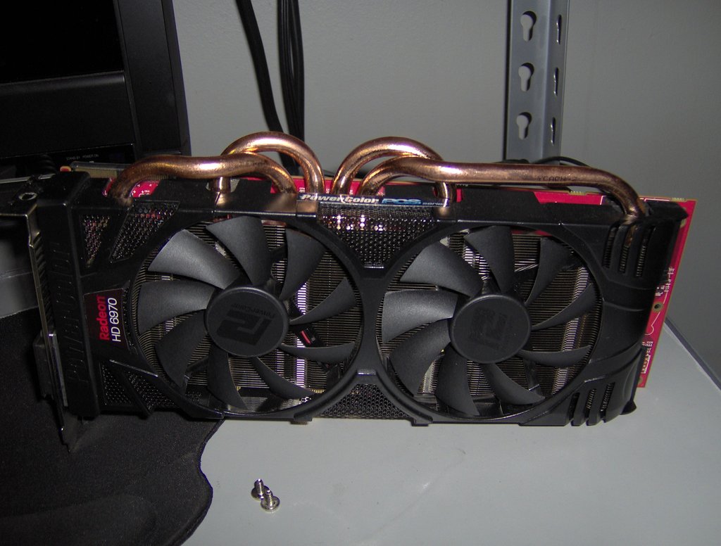  ( SATILDI ) HD6970 GDDR5 2GB 256BIT AMD RADEON DX11