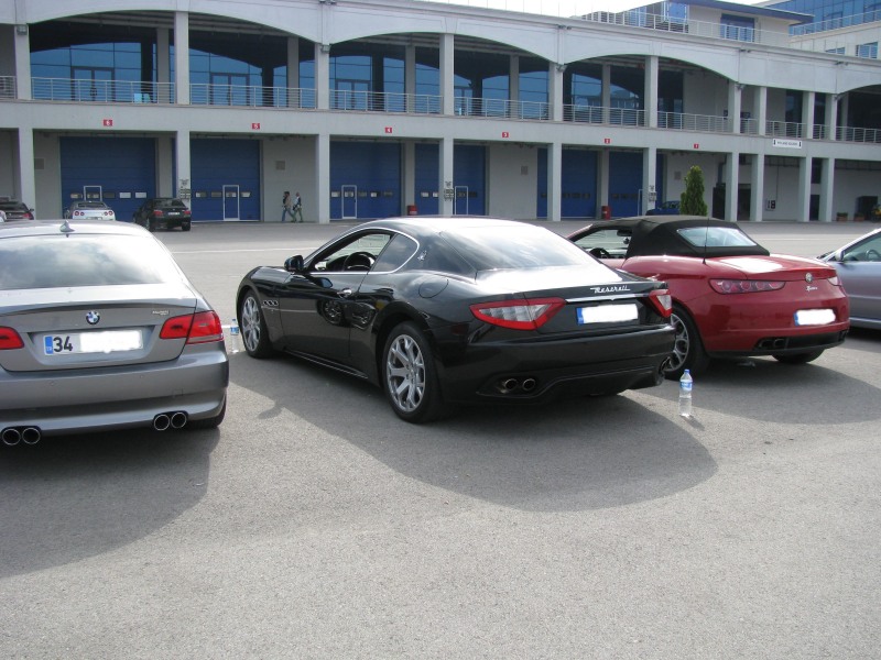  MERCEDES CL 63 AMG  vs MASERATI GRANTORISMO