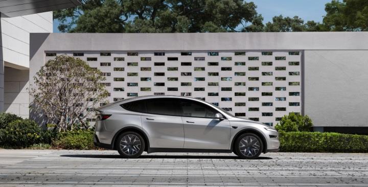 Tesla'da gelir arttı, kâr eridi: Musk’ın rotasında AI ve robotlar var