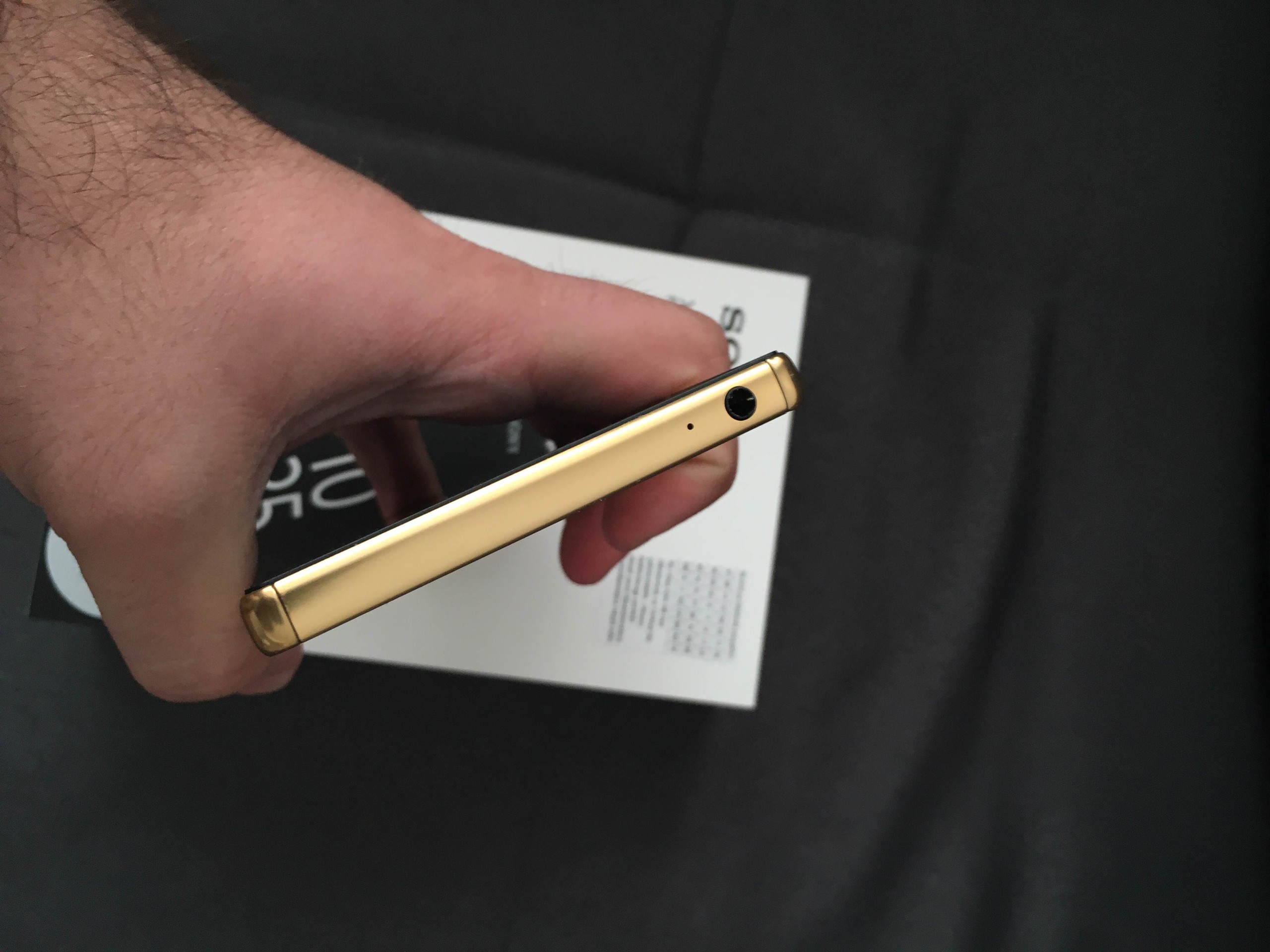  (SATILDI) Sony Xperia Z5 Premium (Sıfırdan Farksız+23 Ay SonyE. Garantili)