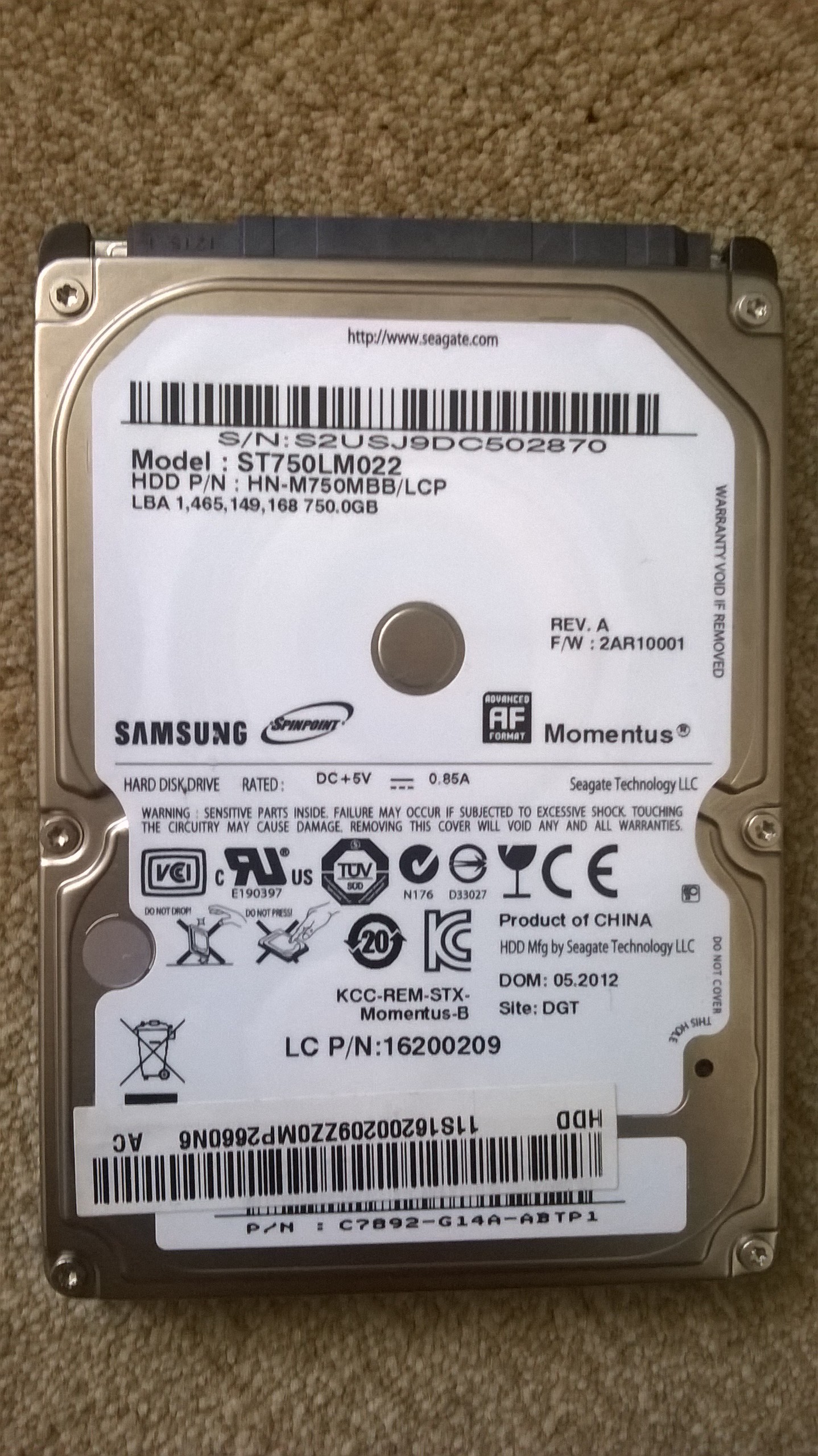  Satilik takaslik 750 gb arizali 2.5 inc hdd