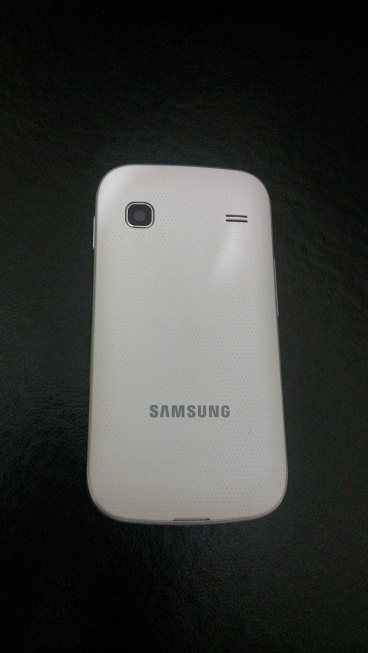  SATILIK Çok Temiz Samsung Gio S5660 Beyaz 250 TL