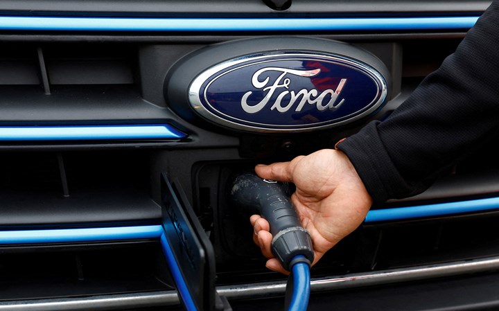 Ford, elektrikli araç planlarını güncelledi: İptal ve ertelemeler var