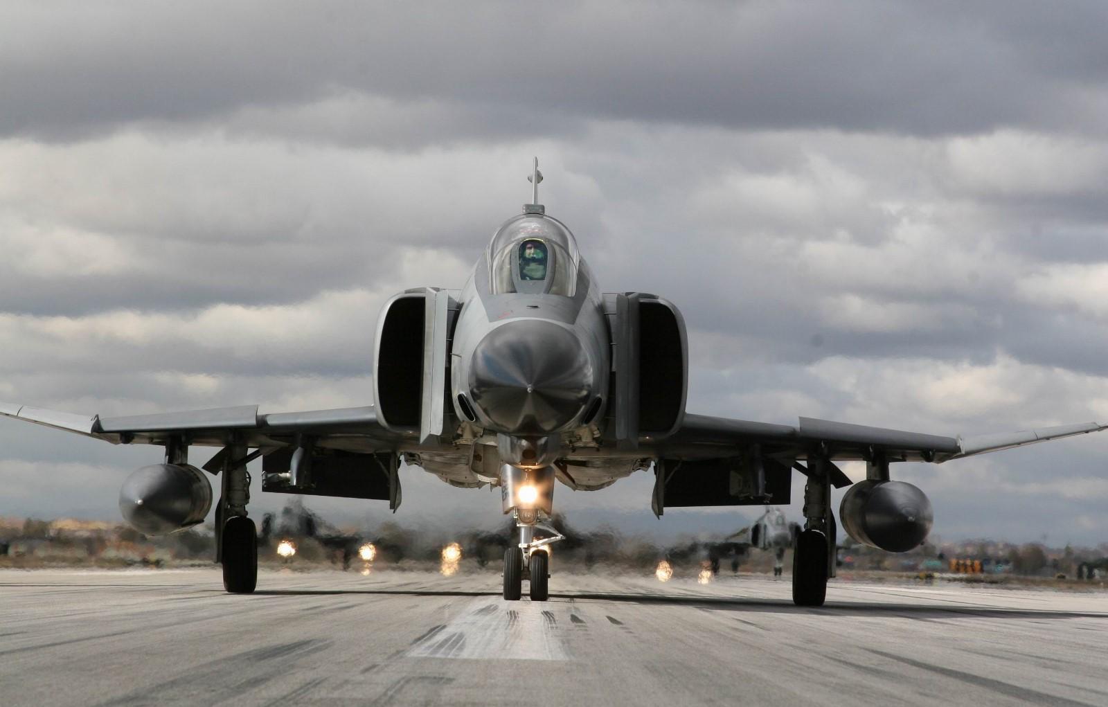  F-4 Phantom II