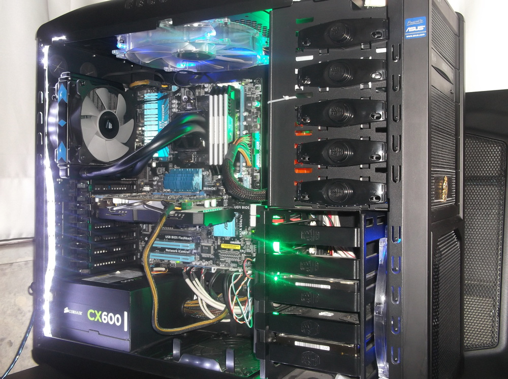  Cooler MASTER STORM SNİPER DEV SİYAH KASA &&&&&& İLK GELEN ALIR &&&&&&