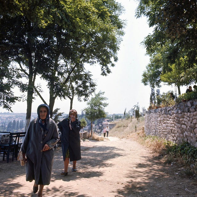  1971 İSTANBUL FOTOĞRAFLARI ( YÜKSEK ÇÖZÜNÜRLÜKLÜ / DÜN ÇEKİLMİŞ GİBİ )